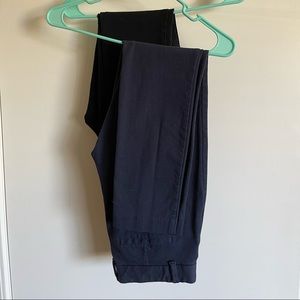 Gap Signature Skinny Ankle size 4 in navy blue